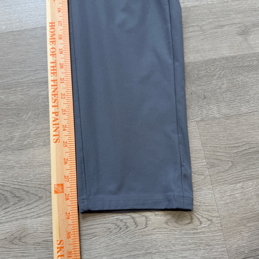 Lululemon Commission Pants 35x29 Classic Gray Performance Stretch LM5A51S - Picture 8 of 9